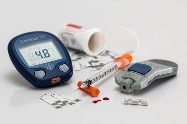 diabetes mellitus in dogs administration of insulin